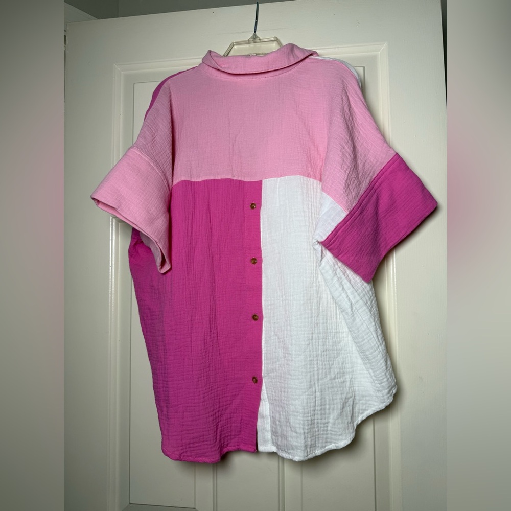 Entro Pink Color Block Style Button Up Top‎ - Picture 8 of 14